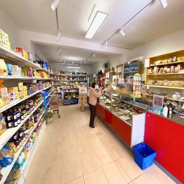 Alimentari Gastronomia Bagni - Via Vincenzo Bellini, 58A - Empoli (FI)  